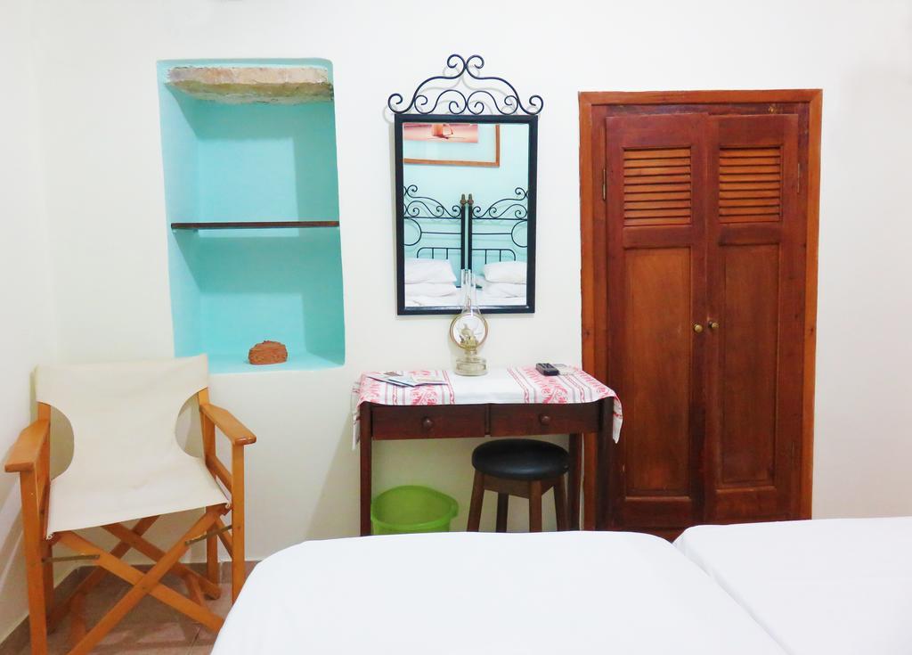 Avlitis Apartment Ermoupoli Room photo