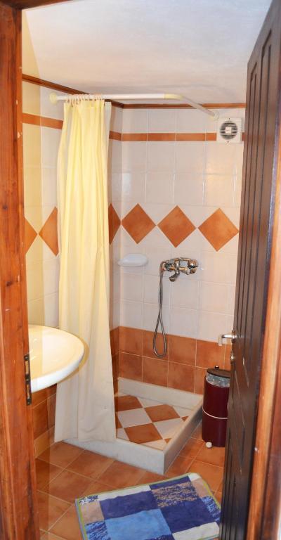 Avlitis Apartment Ermoupoli Room photo