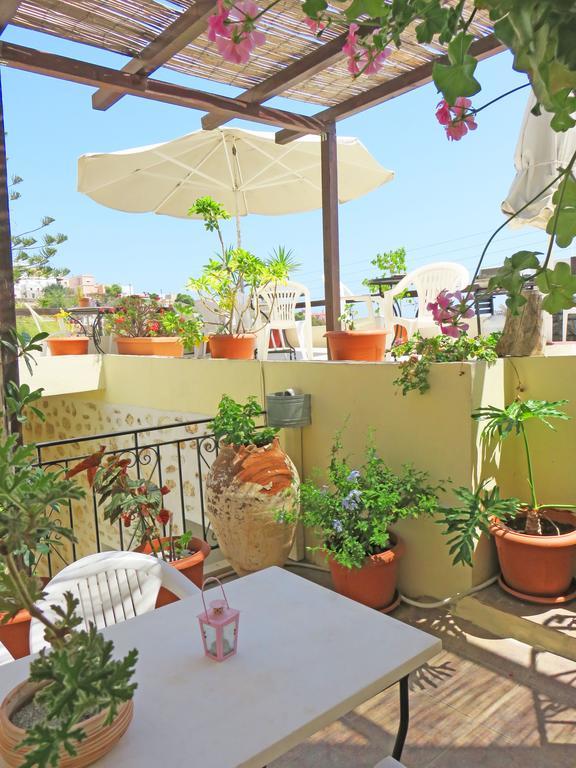 Avlitis Apartment Ermoupoli Exterior photo